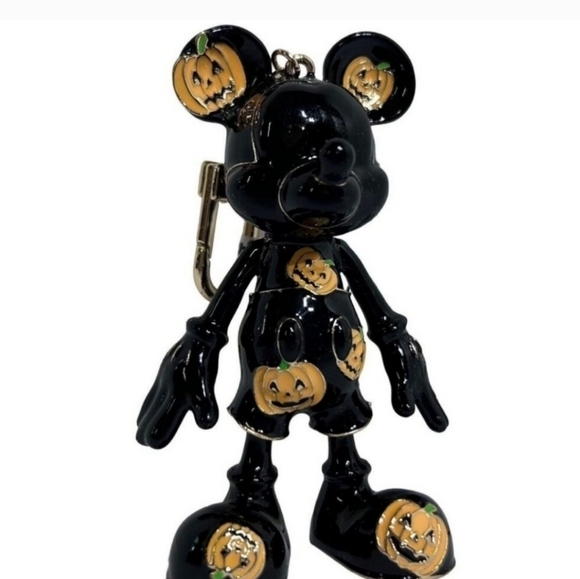 Disney x baublebar Collector Mickey's Halloween jack o lantern Pumpkin Bag charm - Picture 5 of 5